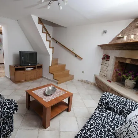 Daria 20 Apartment
